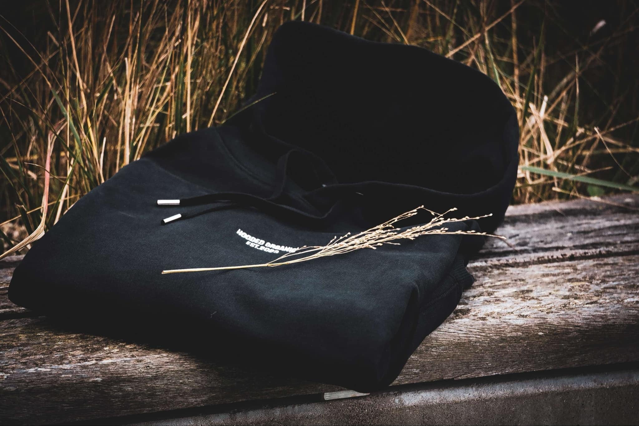 Sådan vasker du dit økologiske tøj – Holdbarhed og miljøvenlighed